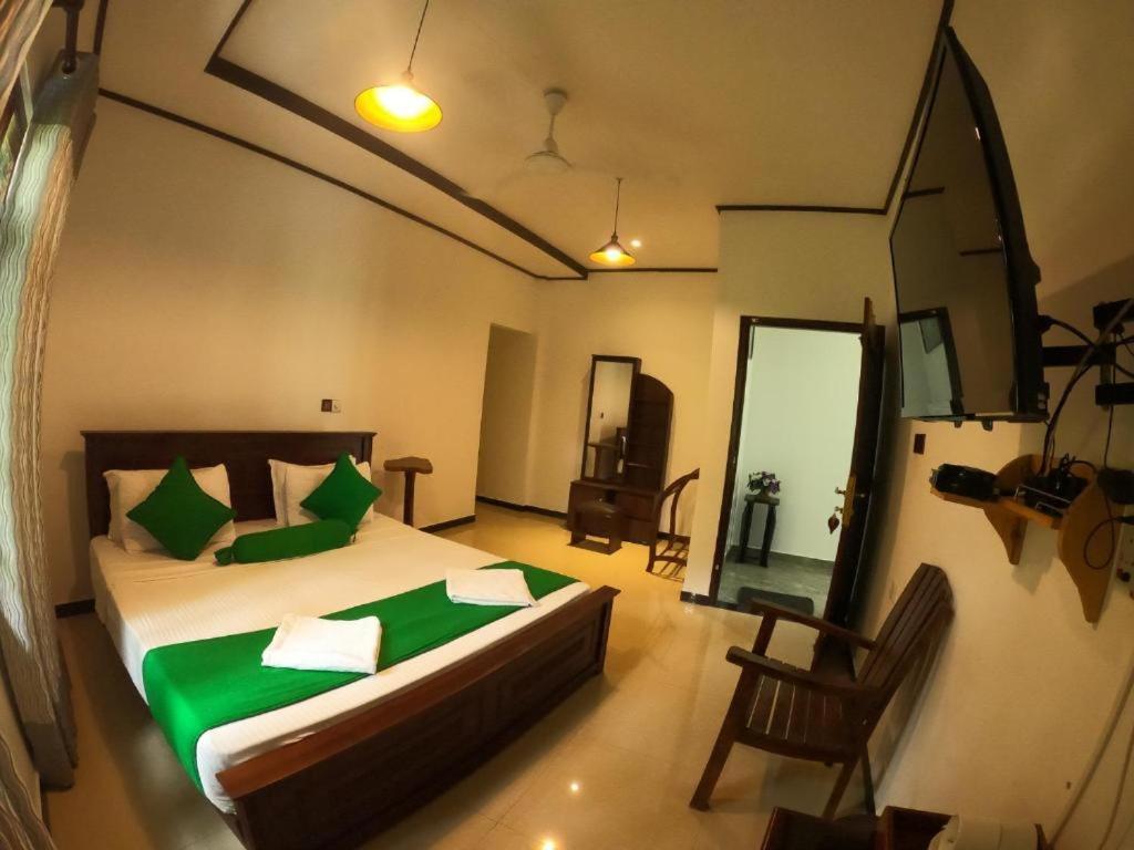 Oyo Kings Hotel Katunayaka Eksteriør billede